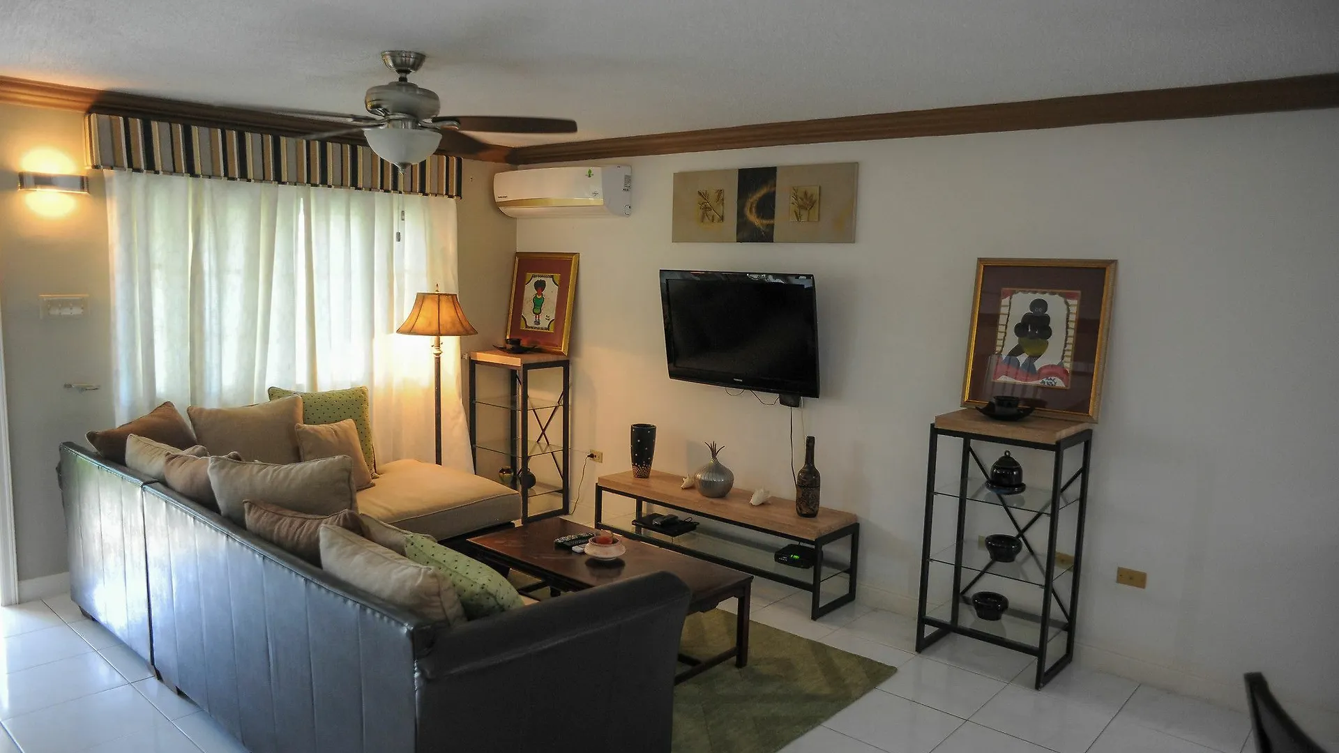 ***  מלון מונטגו ביי Country Club Mangowalk Townhouse ג'מייקה