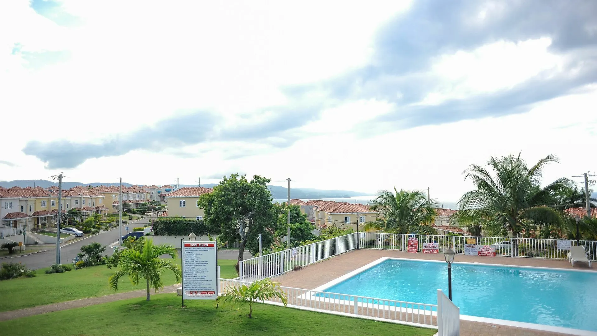 מלון מונטגו ביי Country Club Mangowalk Townhouse